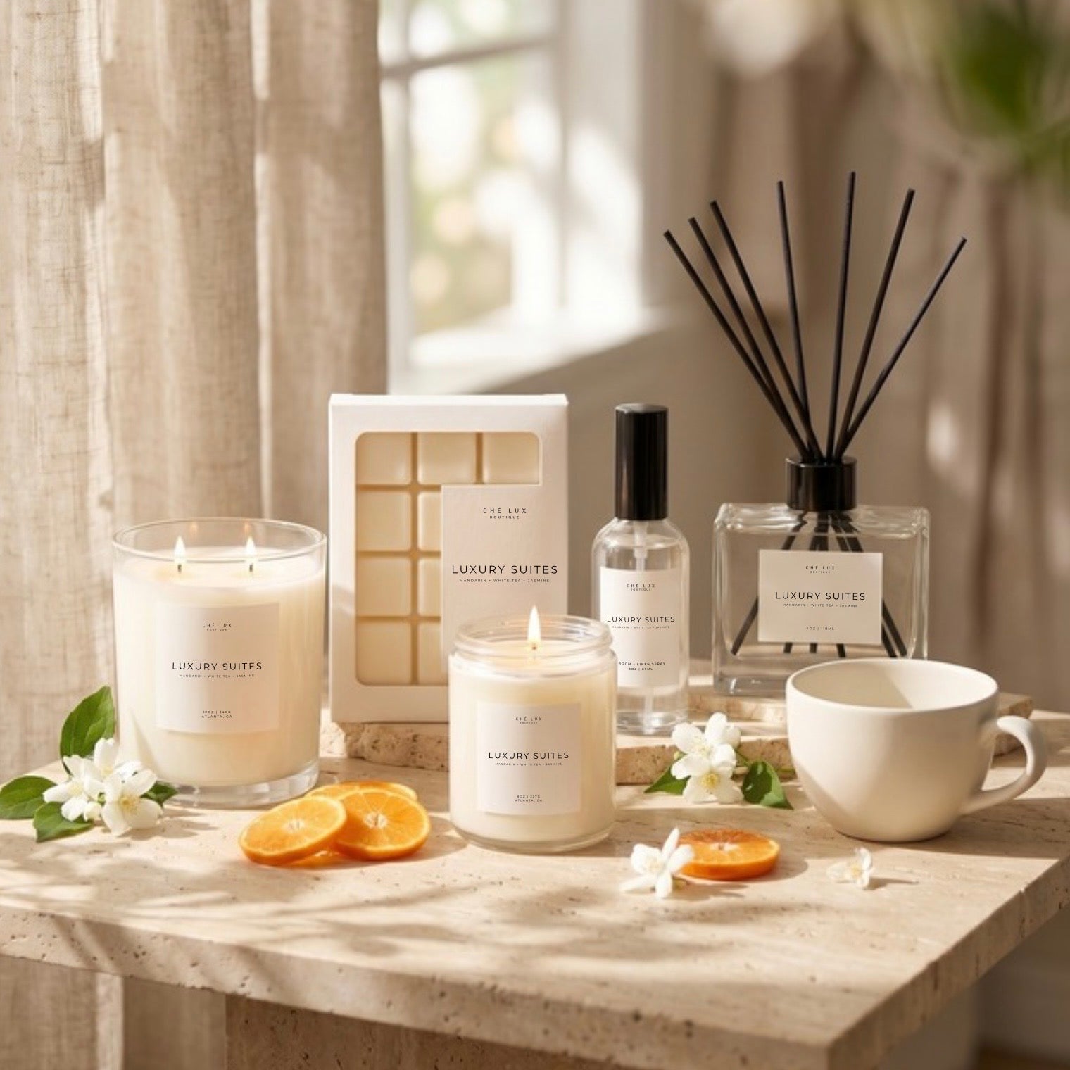 Luxury Suites - Single Wick Candle | Mandarin + White Tea +